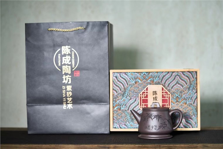陈成作品 顶桥