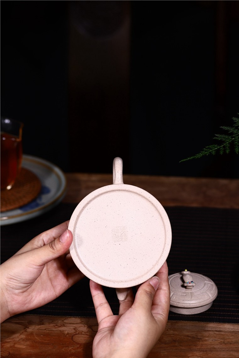 吴暗华作品 如意
