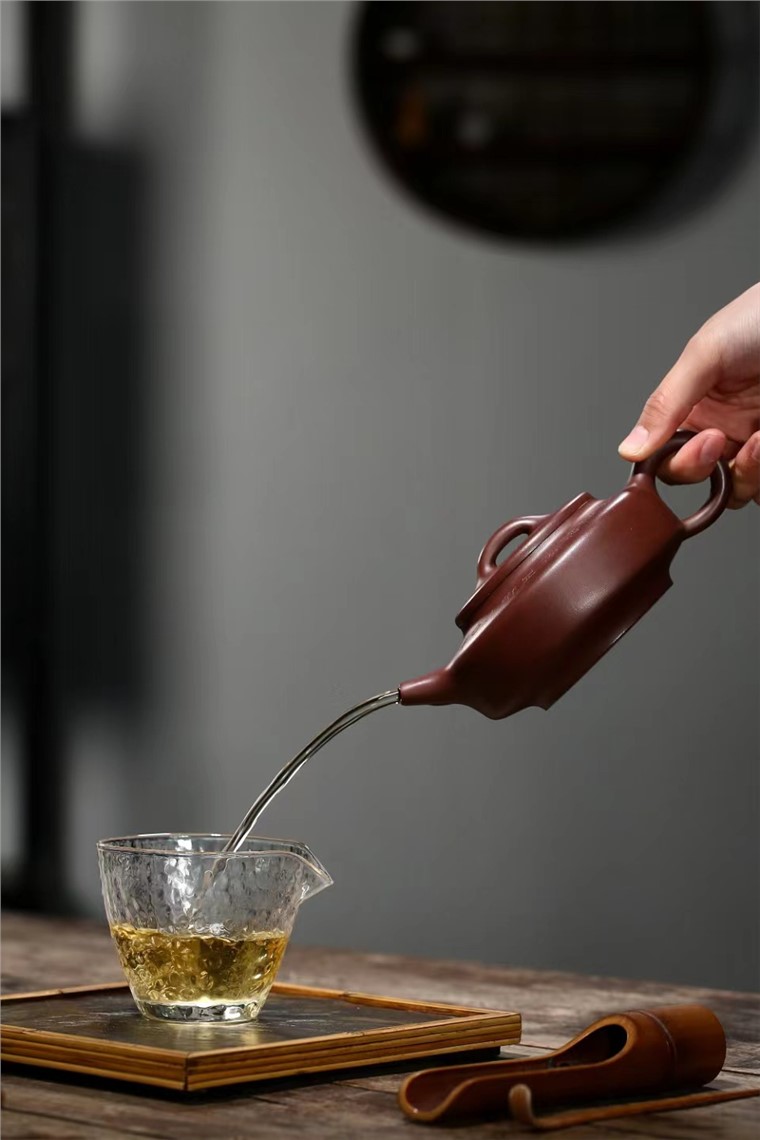 许夕萍作品 桑扁壶