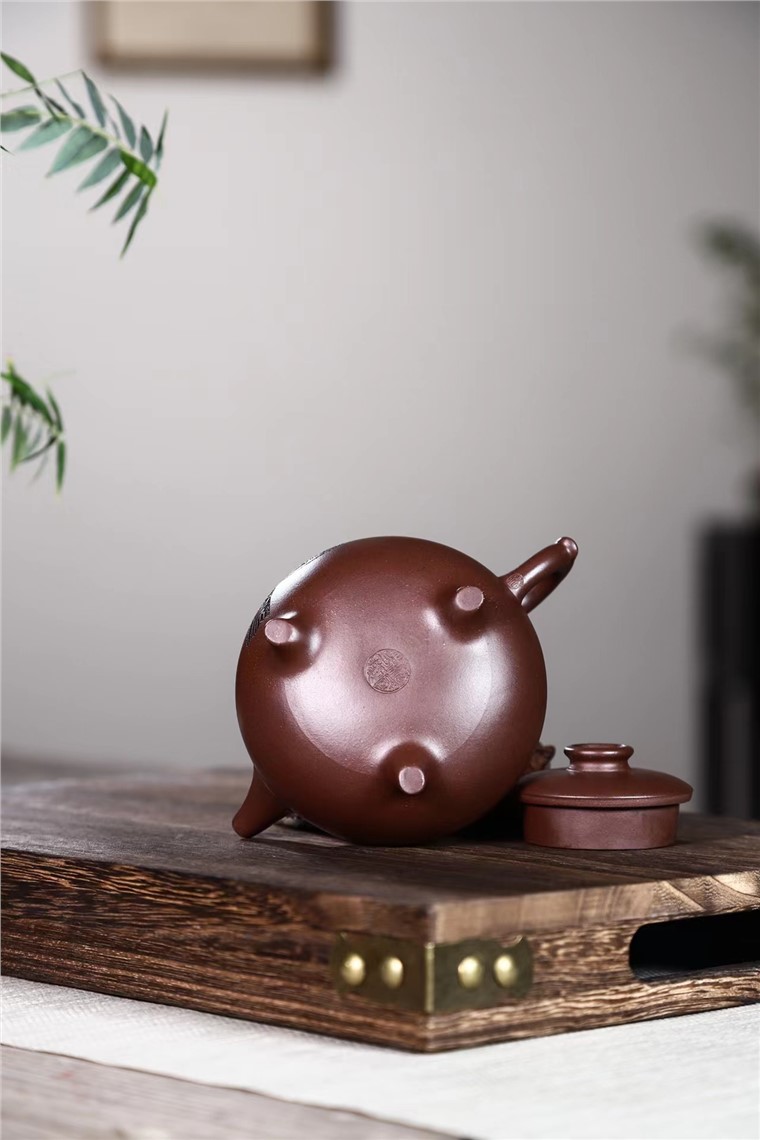 潘国芳作品 三足明炉