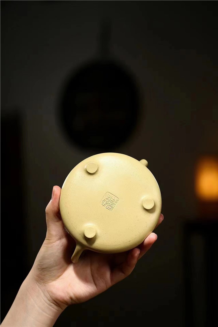 秦国萍作品 子冶石瓢