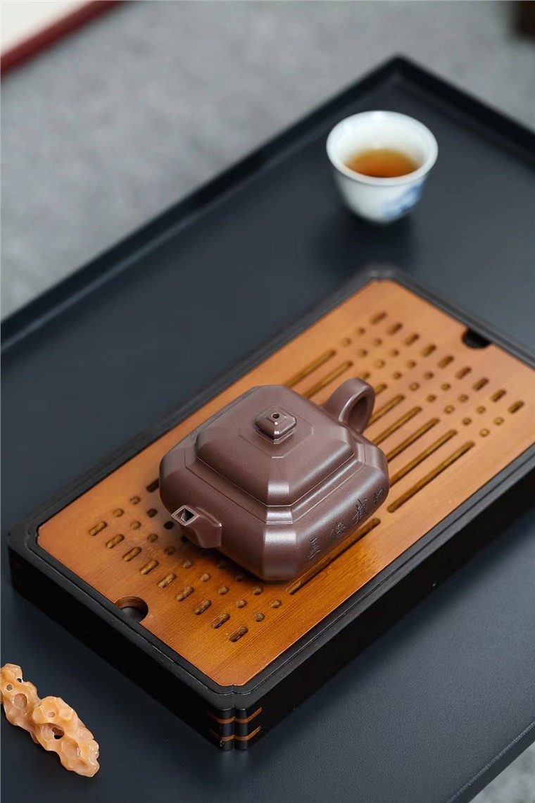史志洪作品 厚德载物图片