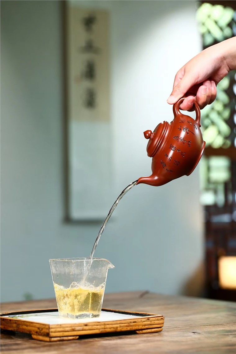 高建中作品 笑樱