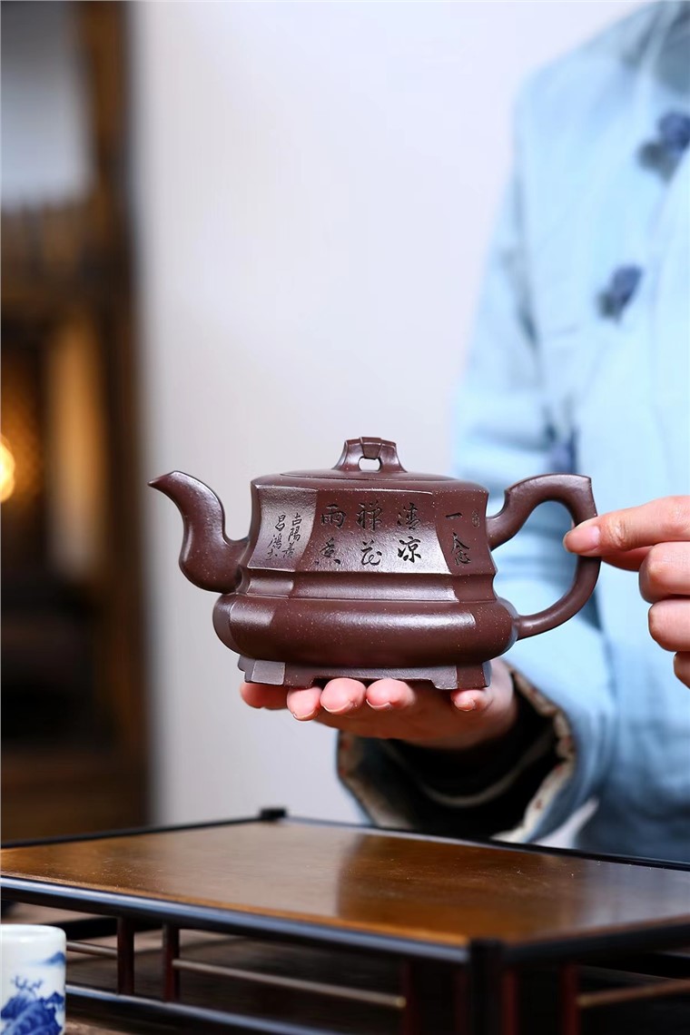 李昌鸿作品 八方雄风图片