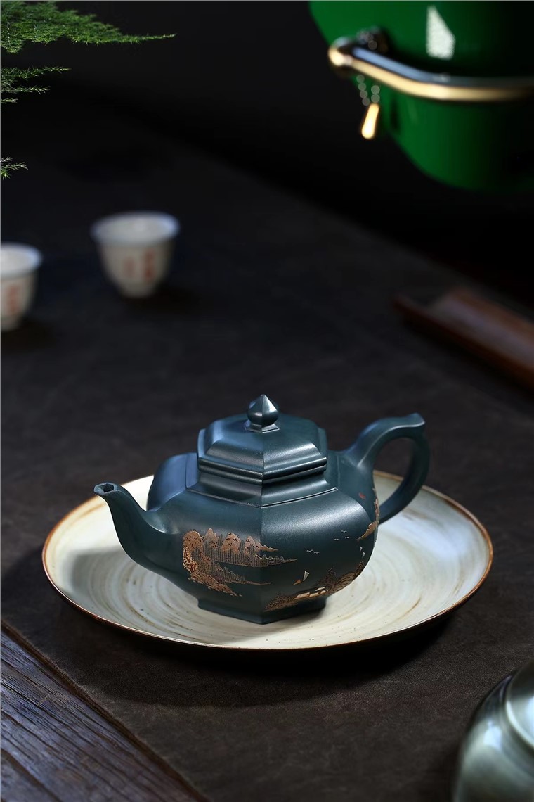王芳作品 六方笑樱图片