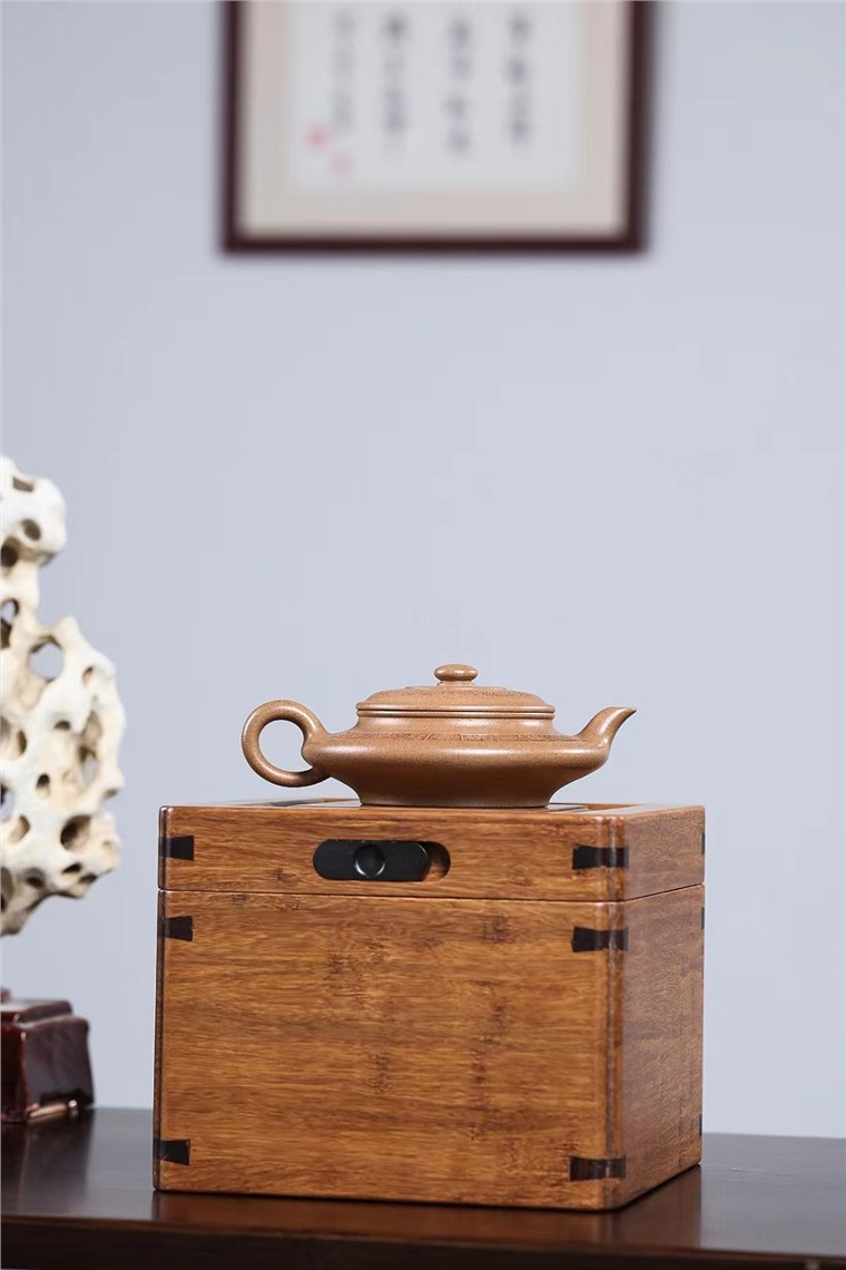 吴燕群作品 虚扁图片