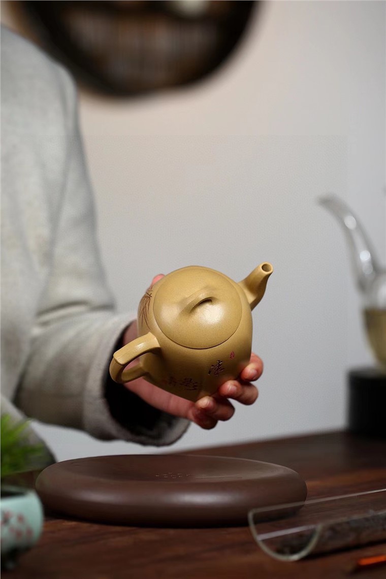 孙希希作品 六方秦权图片