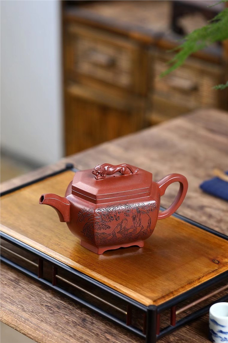 李昌鸿作品 六方虎啸图片