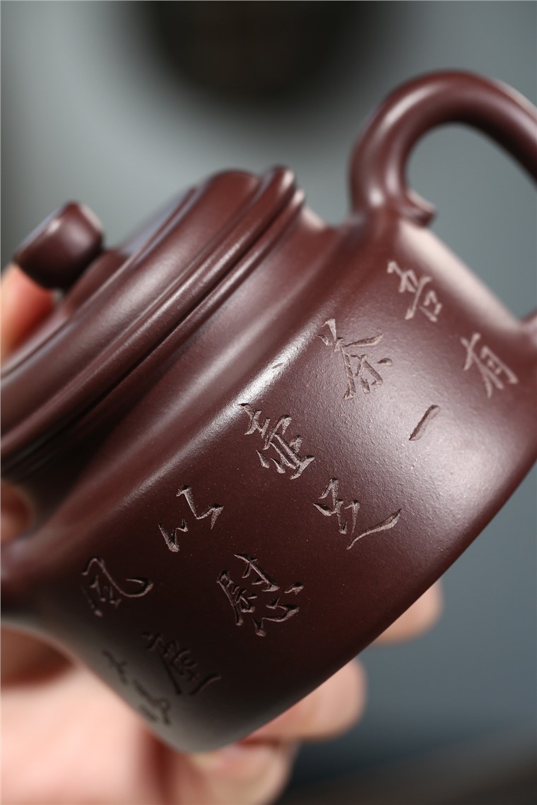 吴勤芳作品 德钟图片