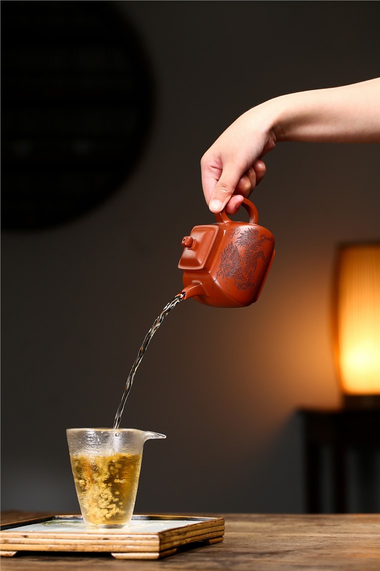 许时娟作品 四方坦然