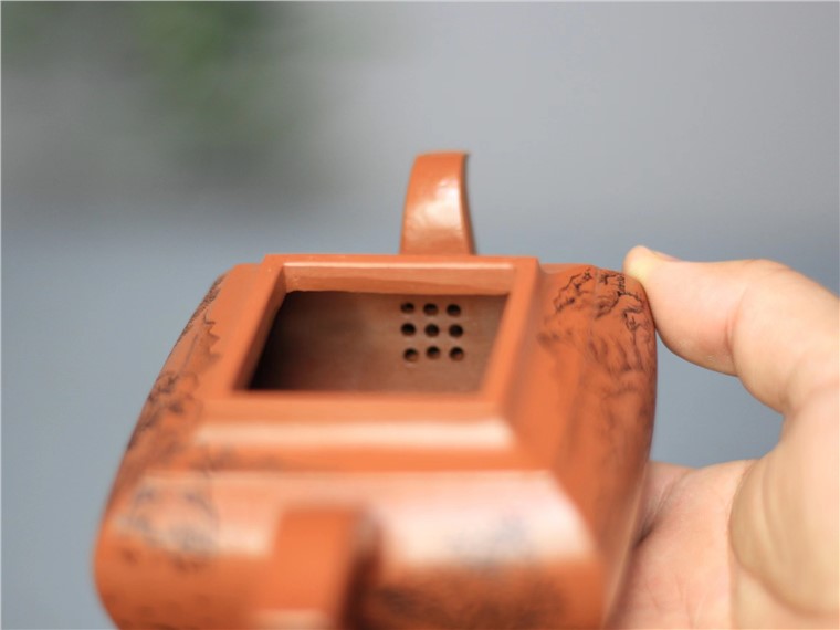 杨志琴作品 四方桥鼎