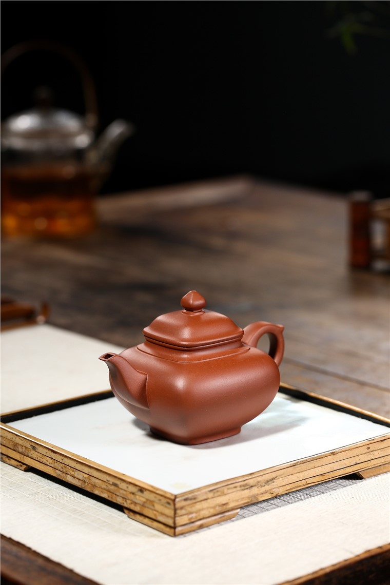 吴勤芳作品 四方笑樱图片