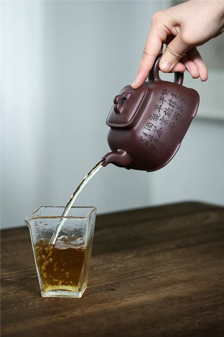 陆辉作品 孤棱