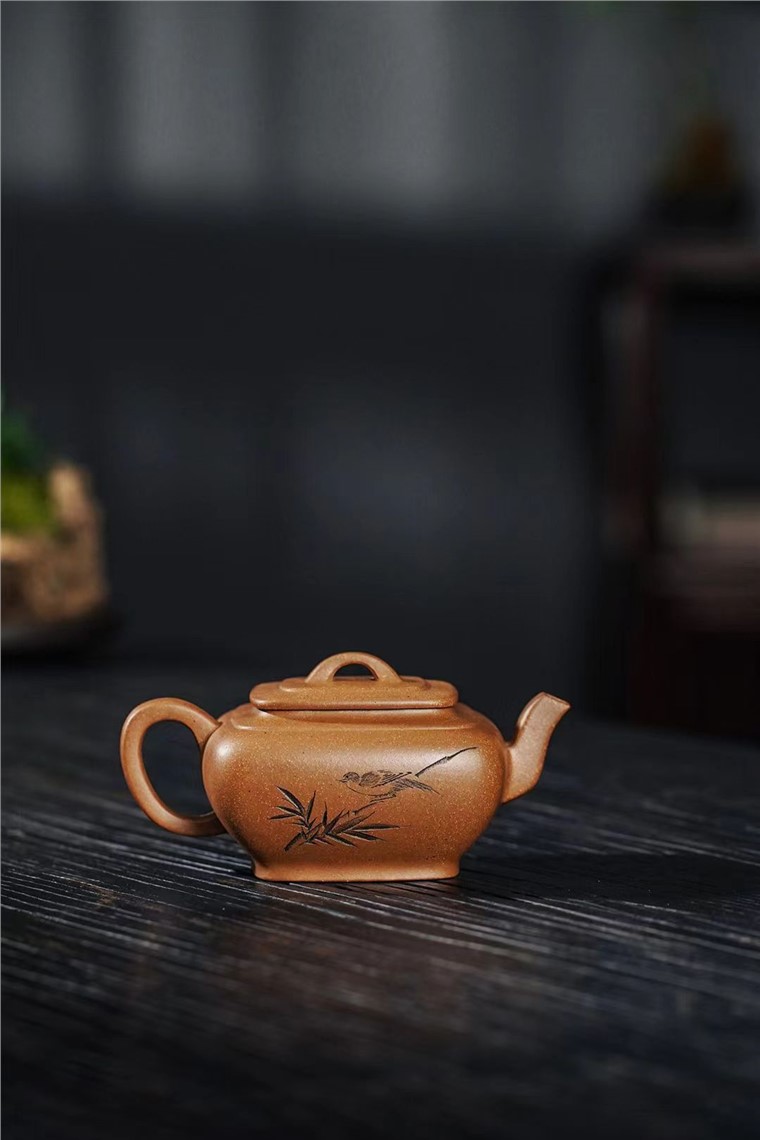 陆辉作品 君逸图片