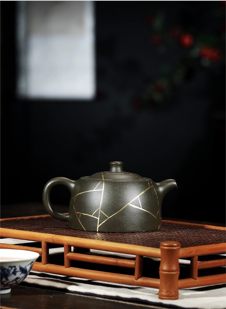 储栋平作品 冰纹天际图片