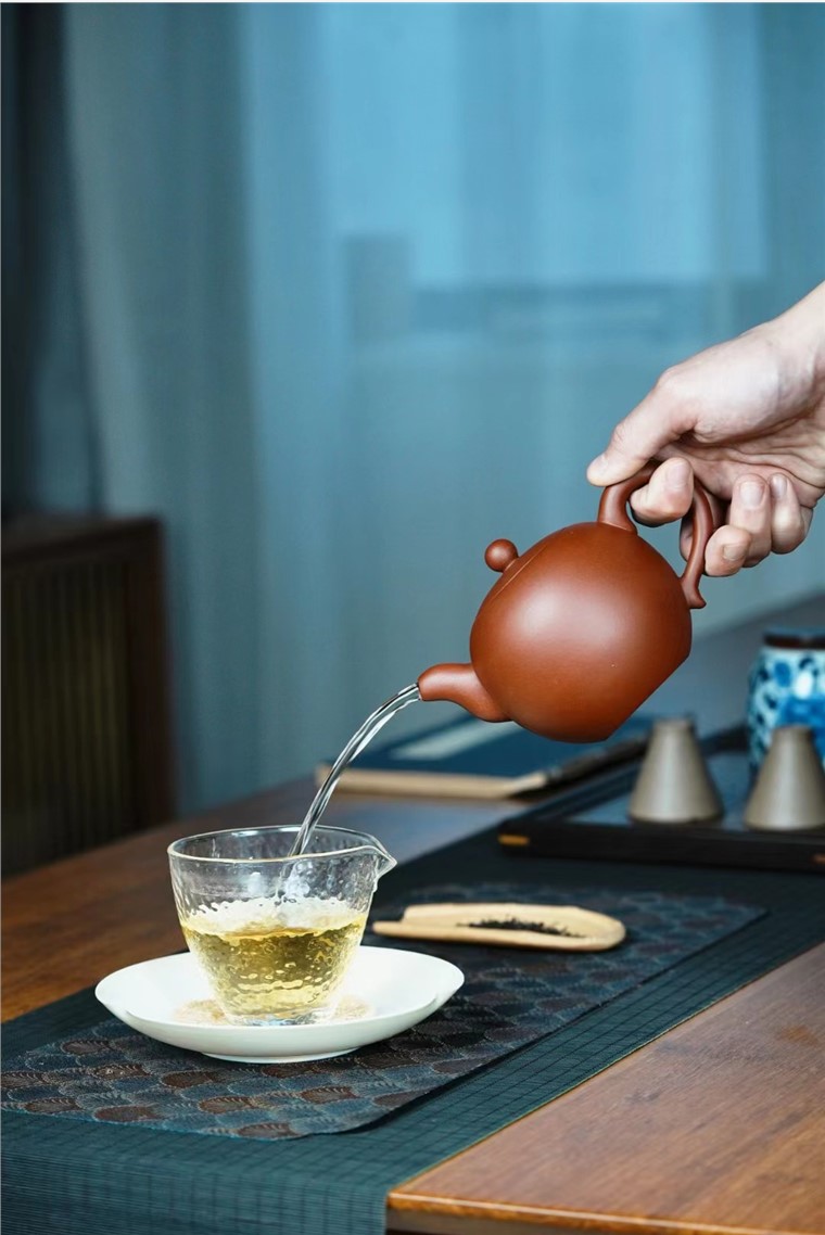 陈卫明作品 一粒珠