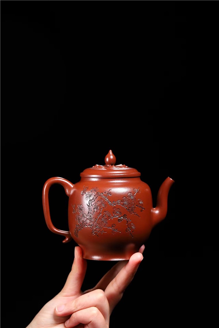 储立之作品 亭亭玉立图片