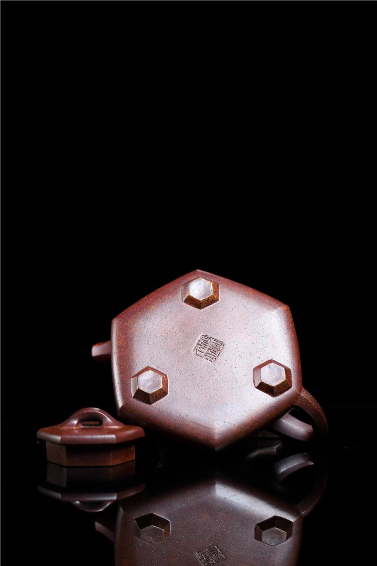 储立之作品 六方石瓢