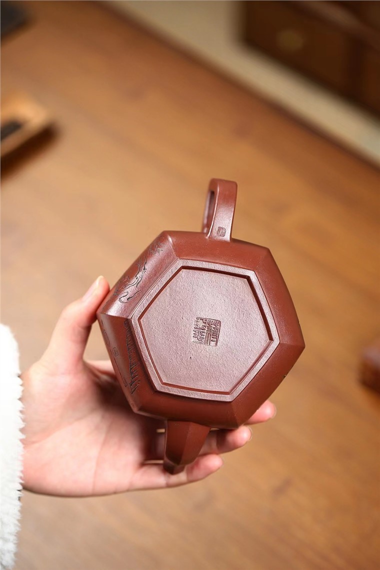 蒋亚平作品 六方雪华