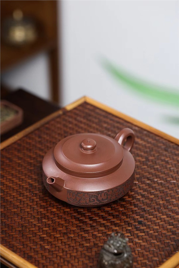 王岳龄作品 周盘图片