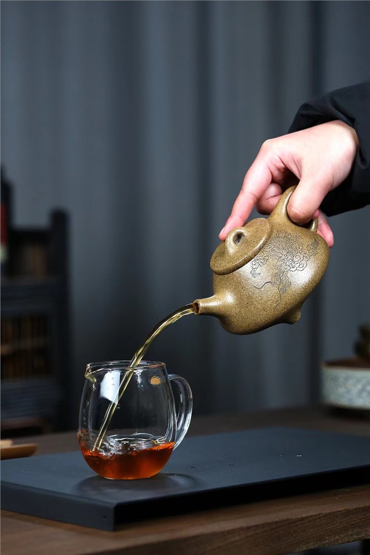 潘国新作品 石瓢