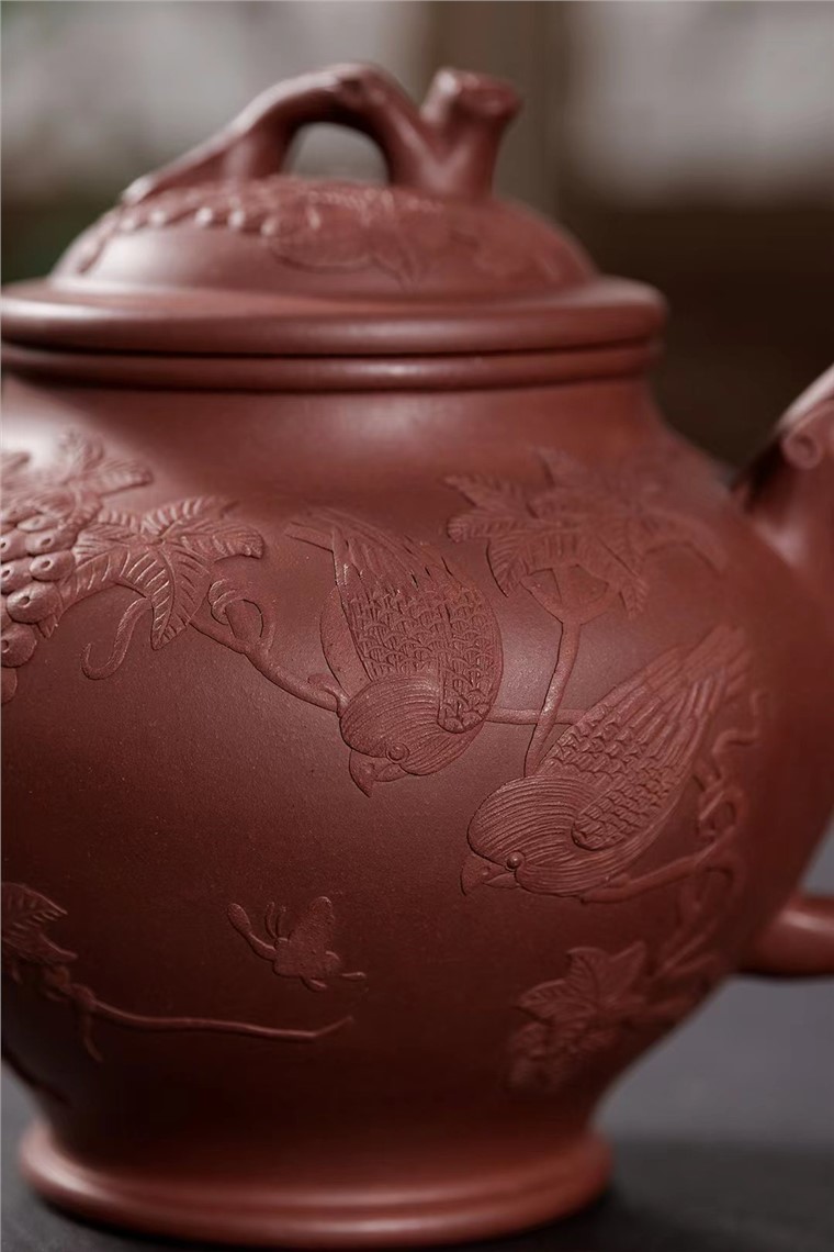 王岳龄作品 葡萄悠悠图片