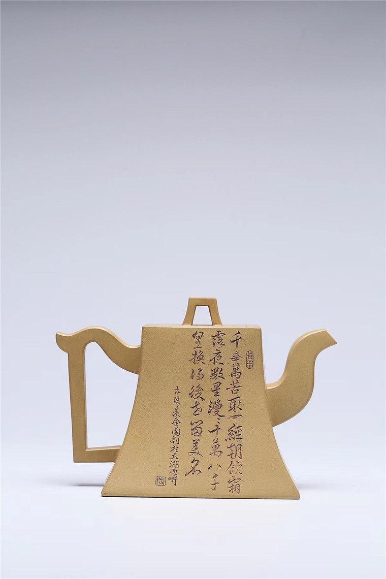 范国歆作品 四方金钟图片