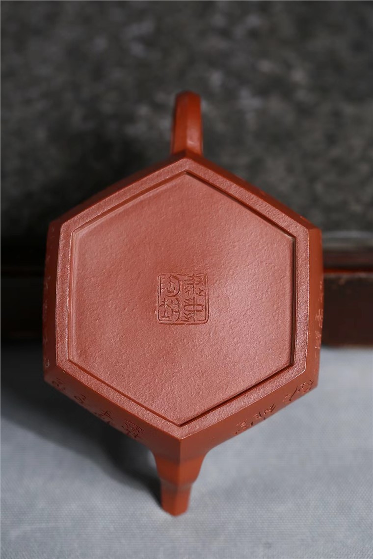 范建中作品 六方福缘