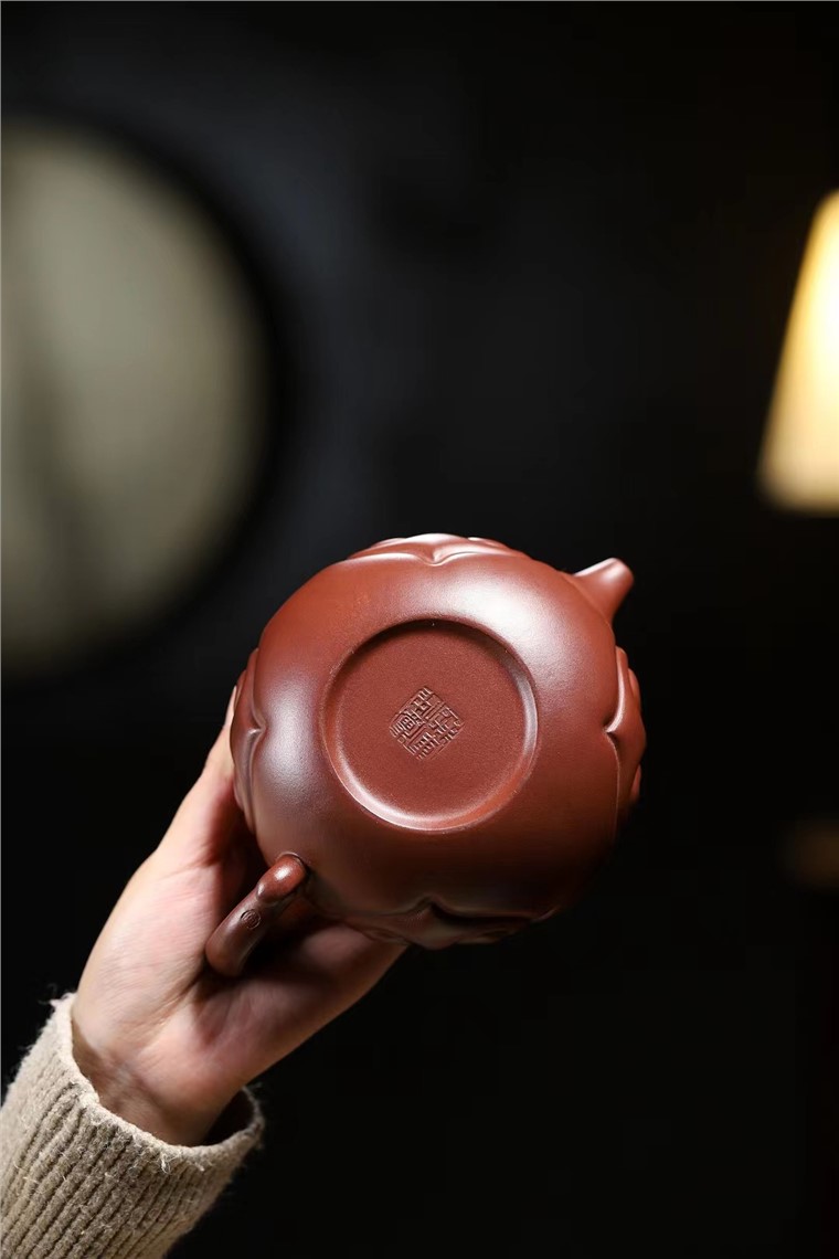 卢仲军作品 仿古如意