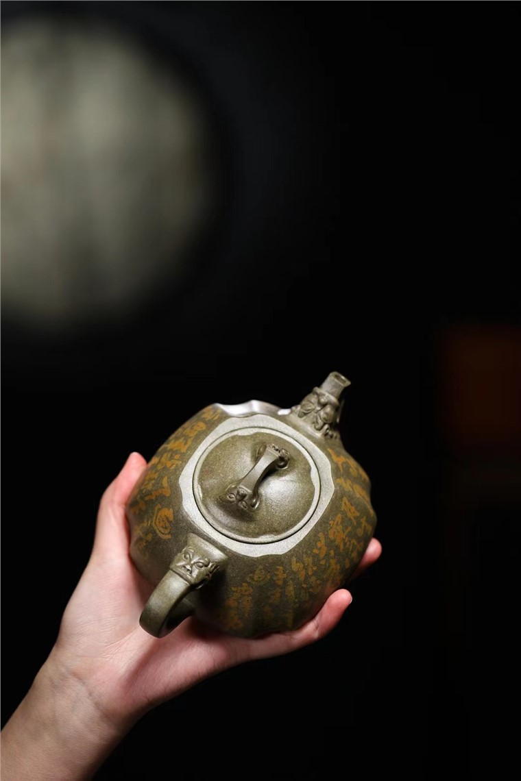 卢仲军作品 御龙石瓢图片
