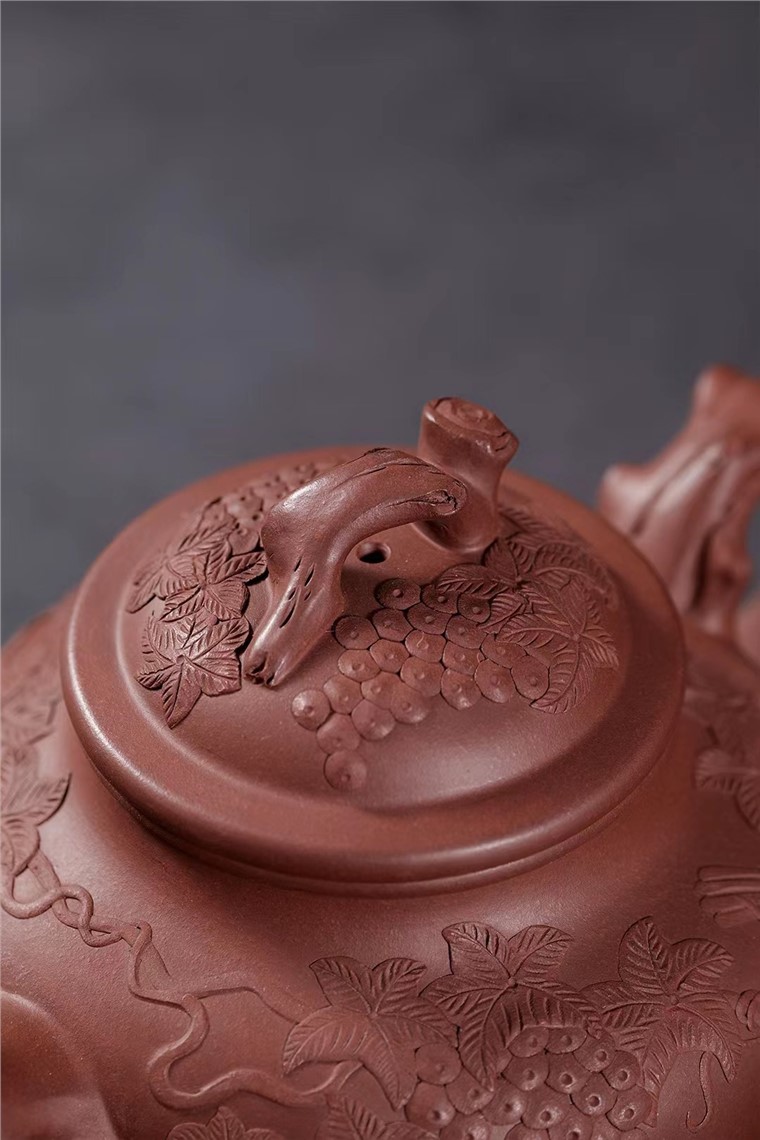 王岳龄作品 葡萄悠悠图片