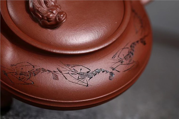 刘红仙作品 三足螭龙图片