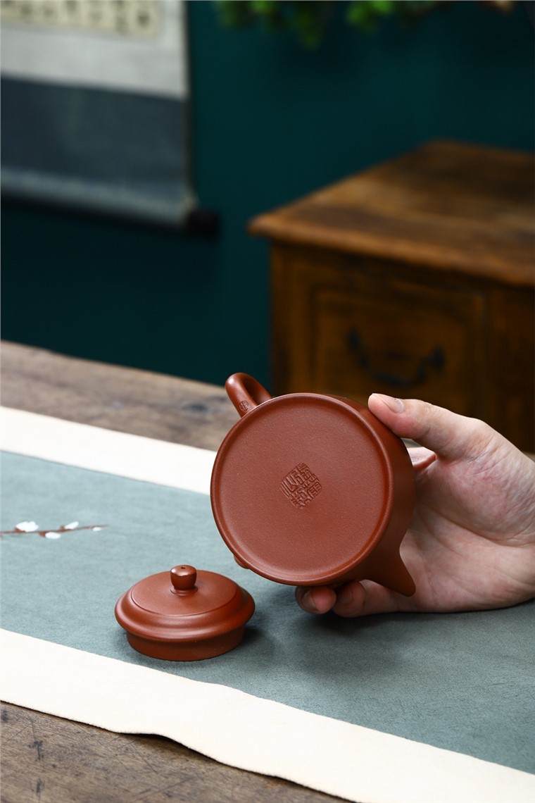 张菊仙作品 剑流德钟