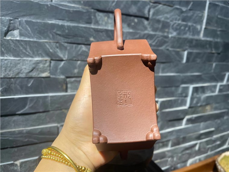 邢正虎作品 扇形壶