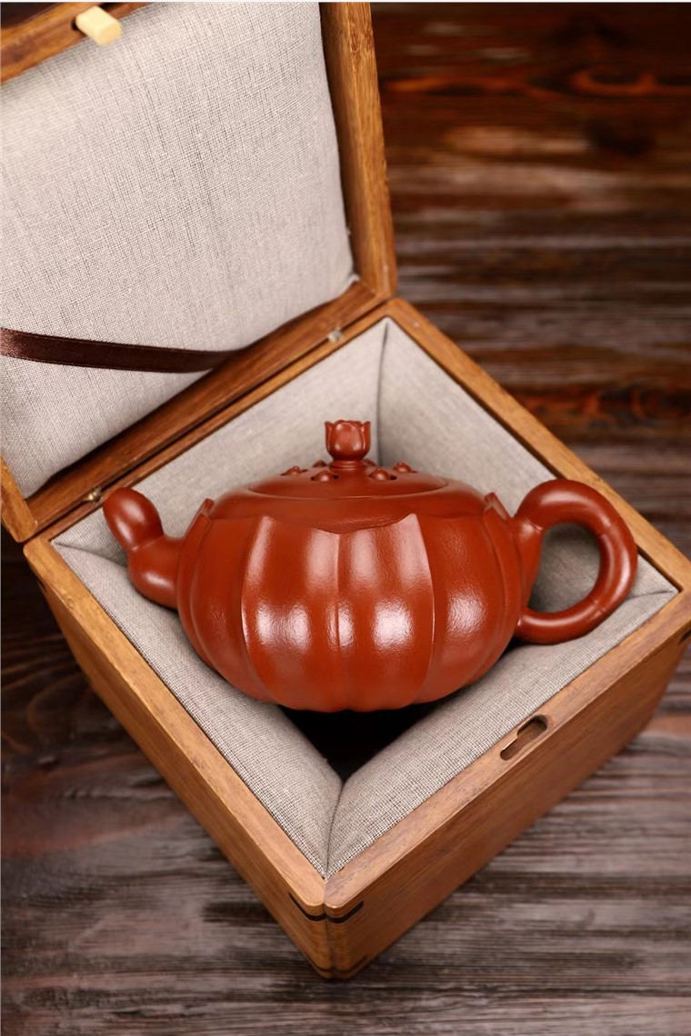 王玮作品 宝莲图片