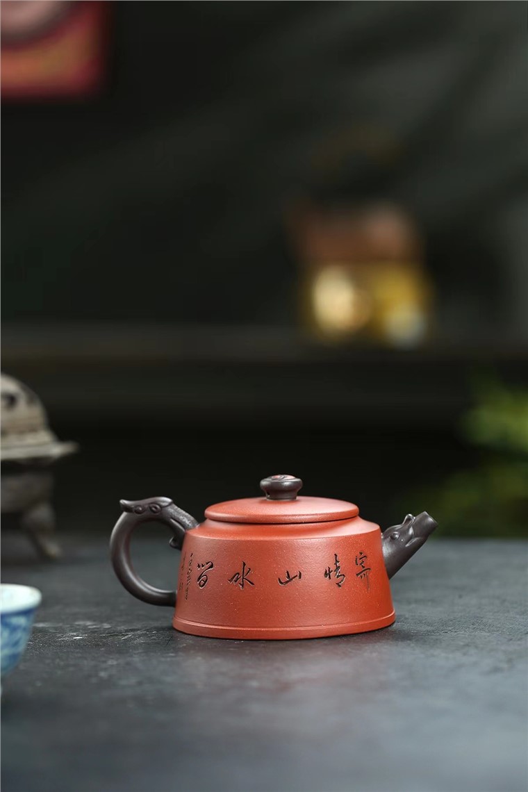 石国芳作品 玉龙图片