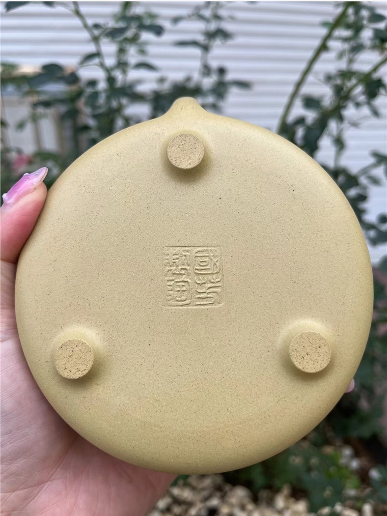 石国芳作品 子冶石瓢
