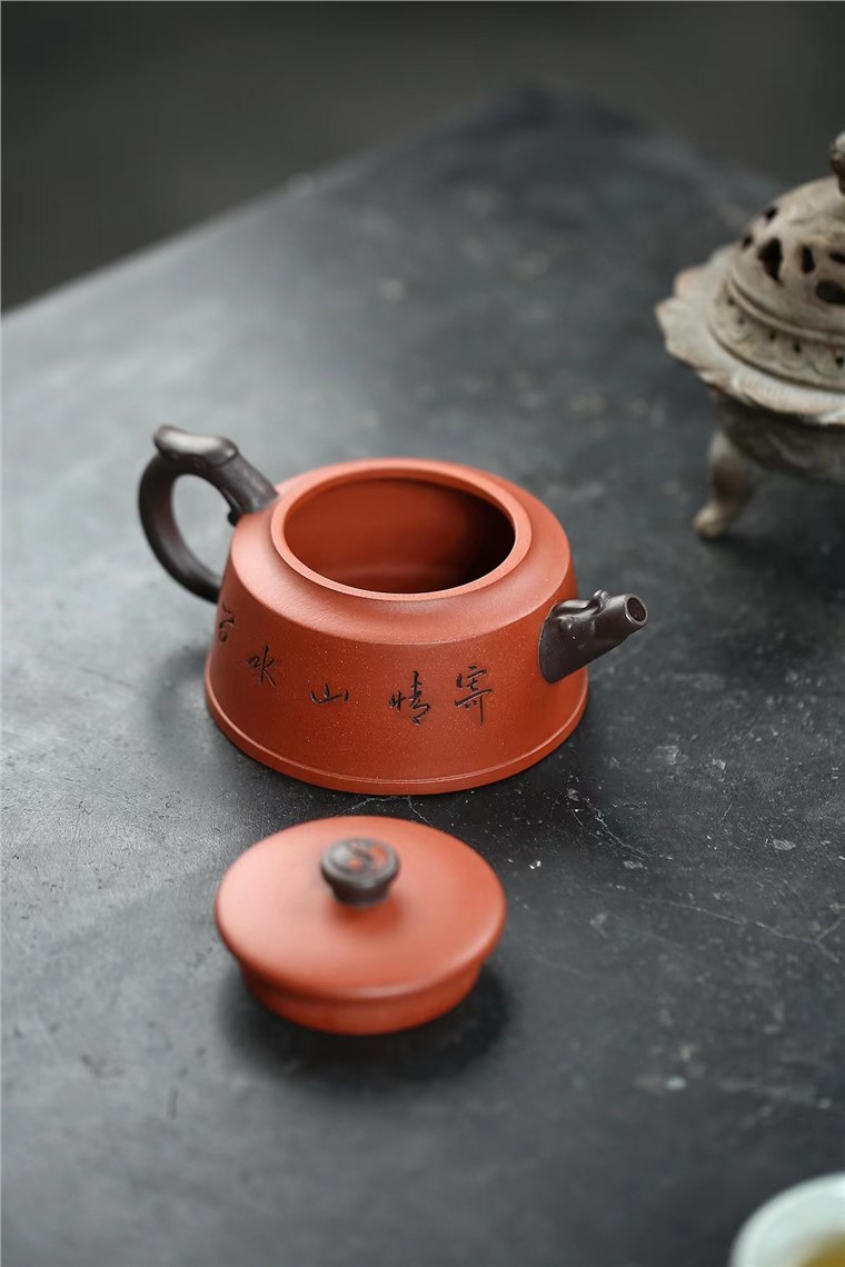 石国芳作品 玉龙图片