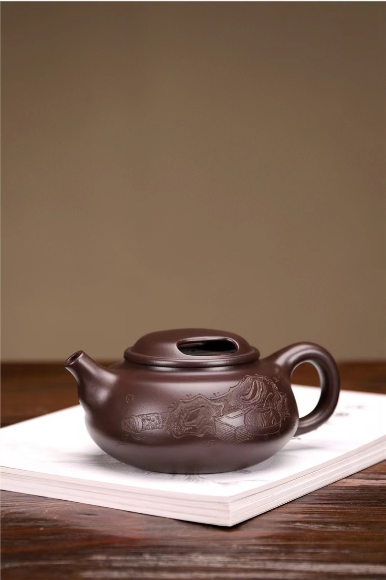 王玮作品 牛盖图片