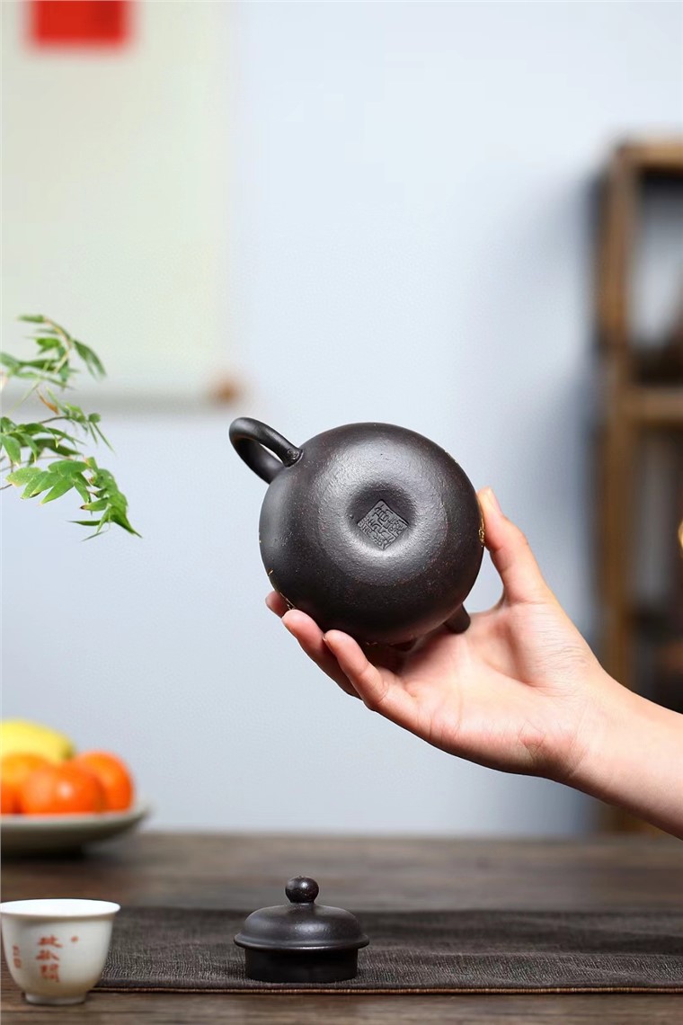 高爱华作品 容天