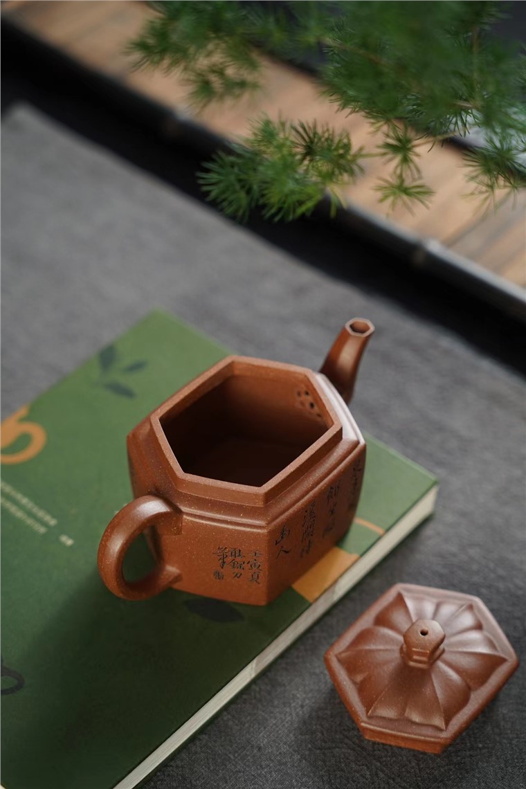张忠行作品 六方宝菱图片