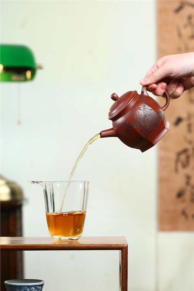 张菊仙作品 六方宫灯