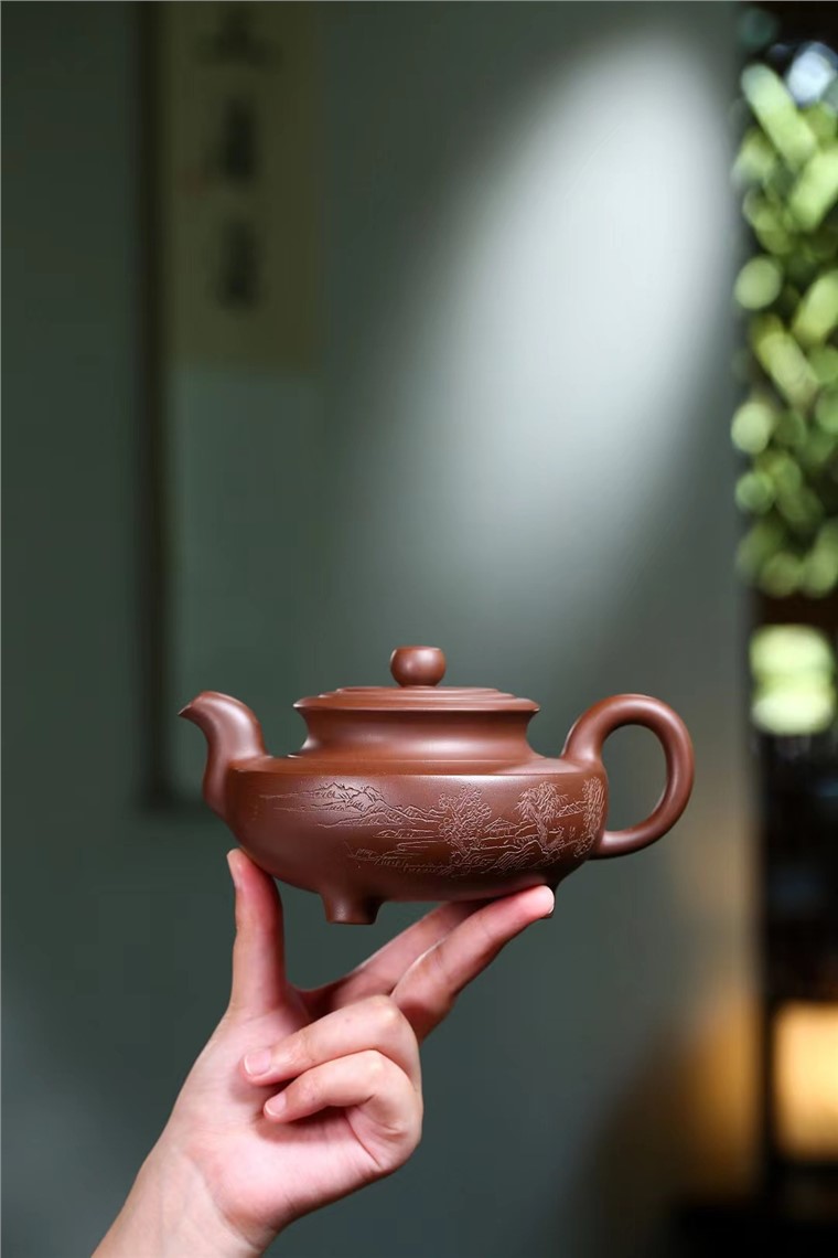 吕红军作品 三足碗灯图片