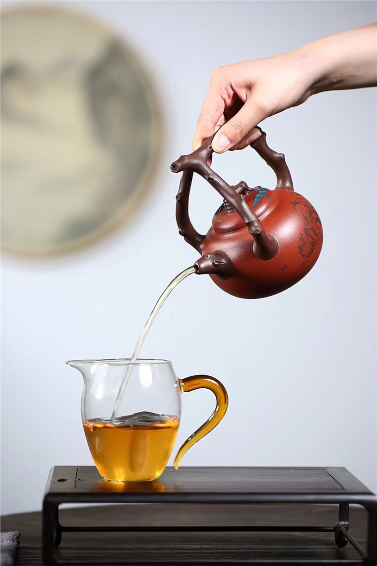 张菊仙作品 东坡提梁