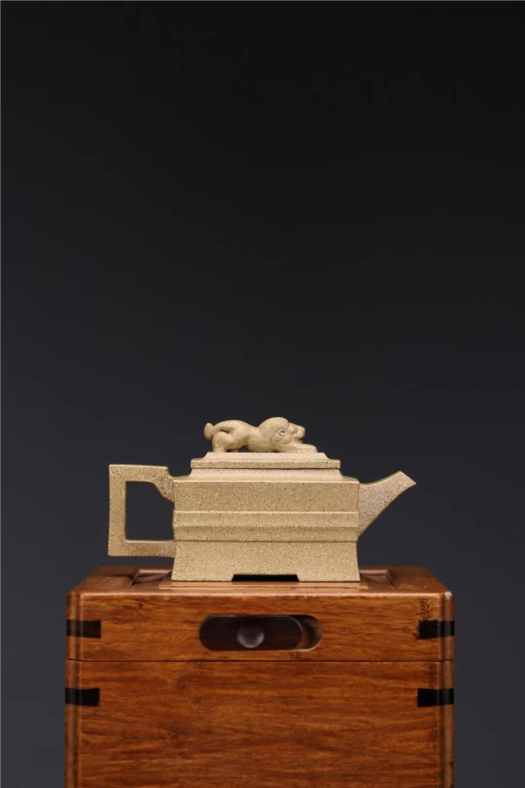 惠海勤作品 狮方图片