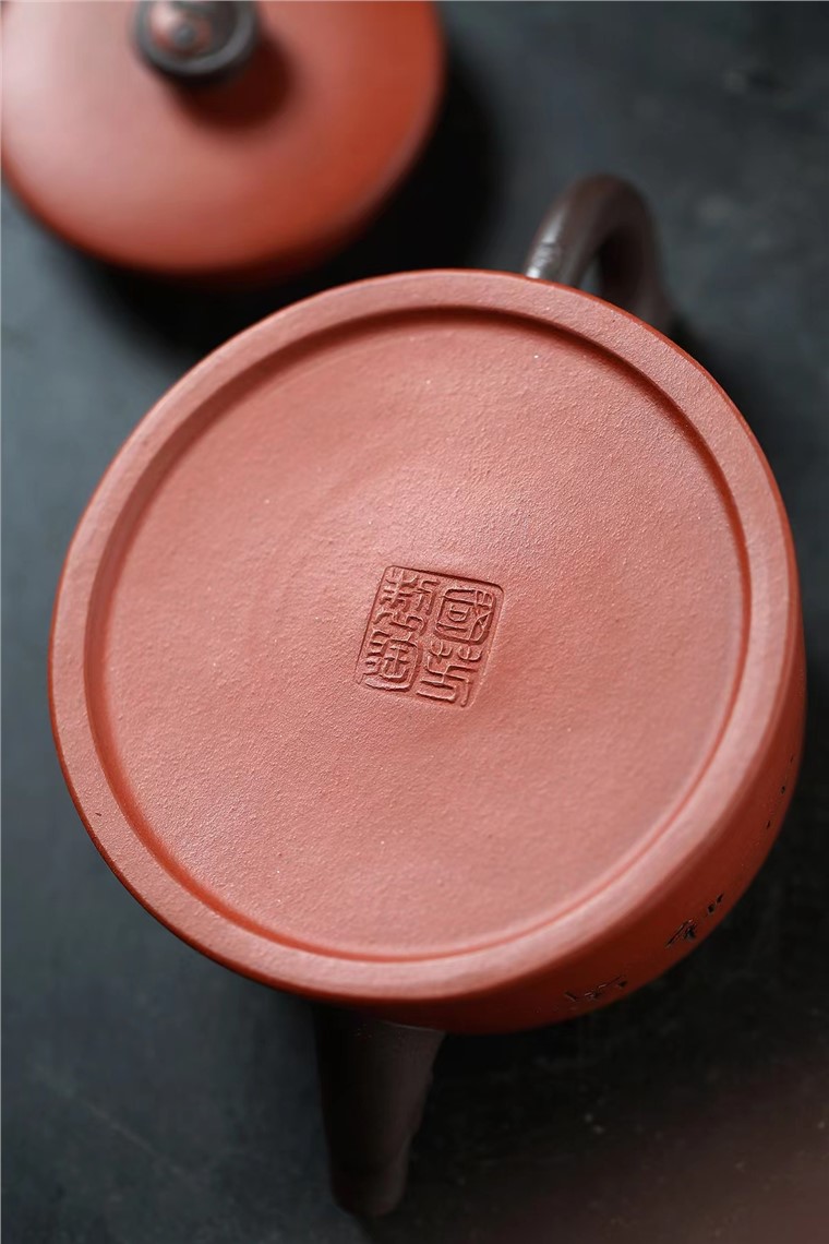 石国芳作品 玉龙图片