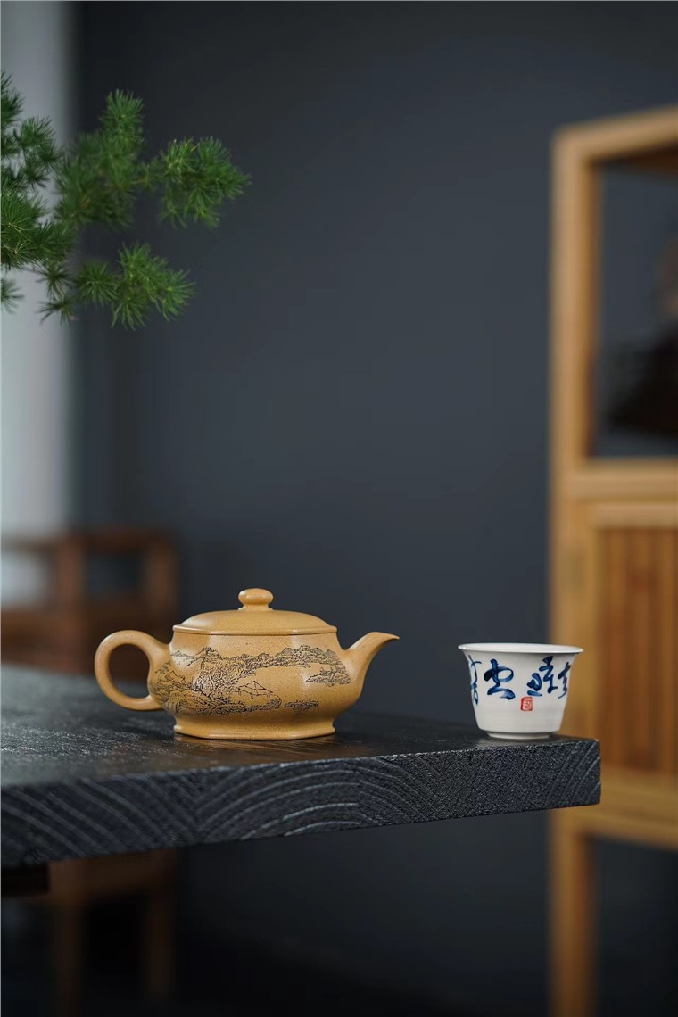 张忠行作品 六方明炉图片
