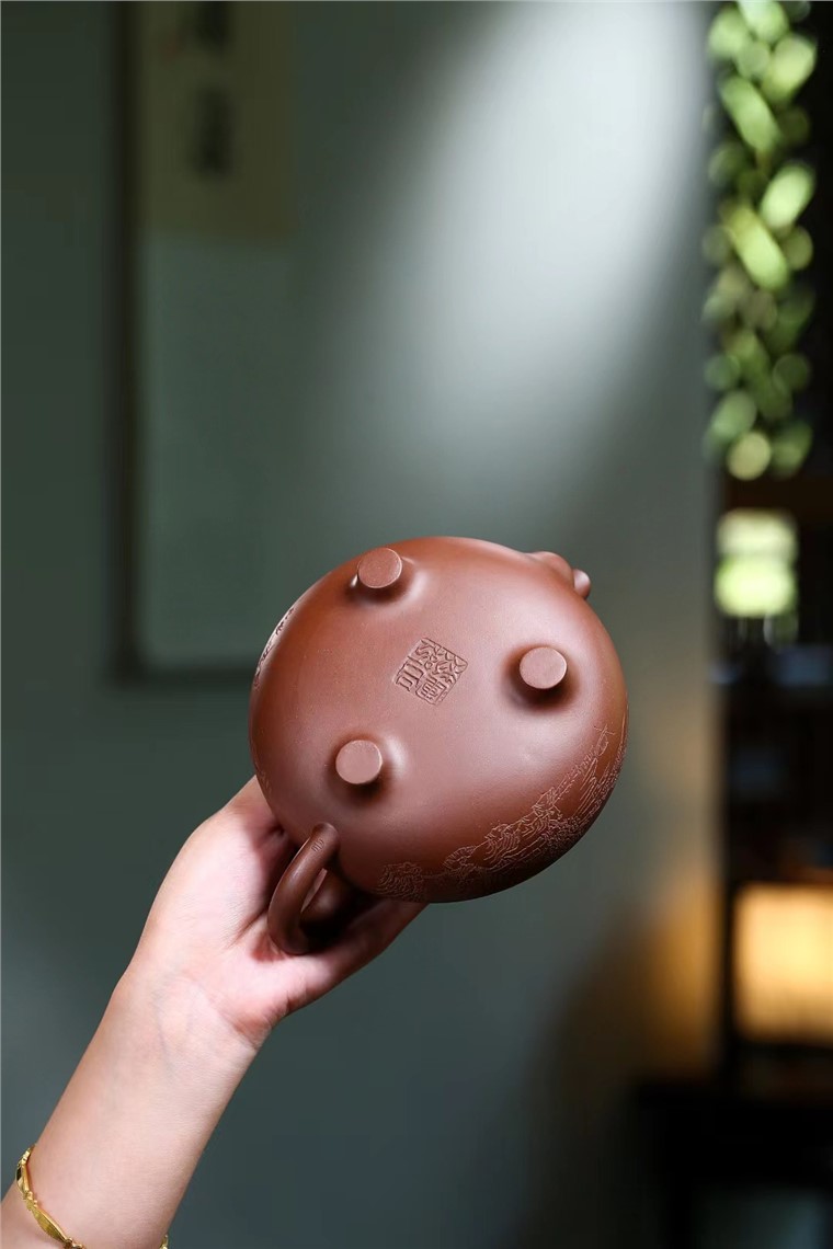 吕红军作品 三足碗灯图片