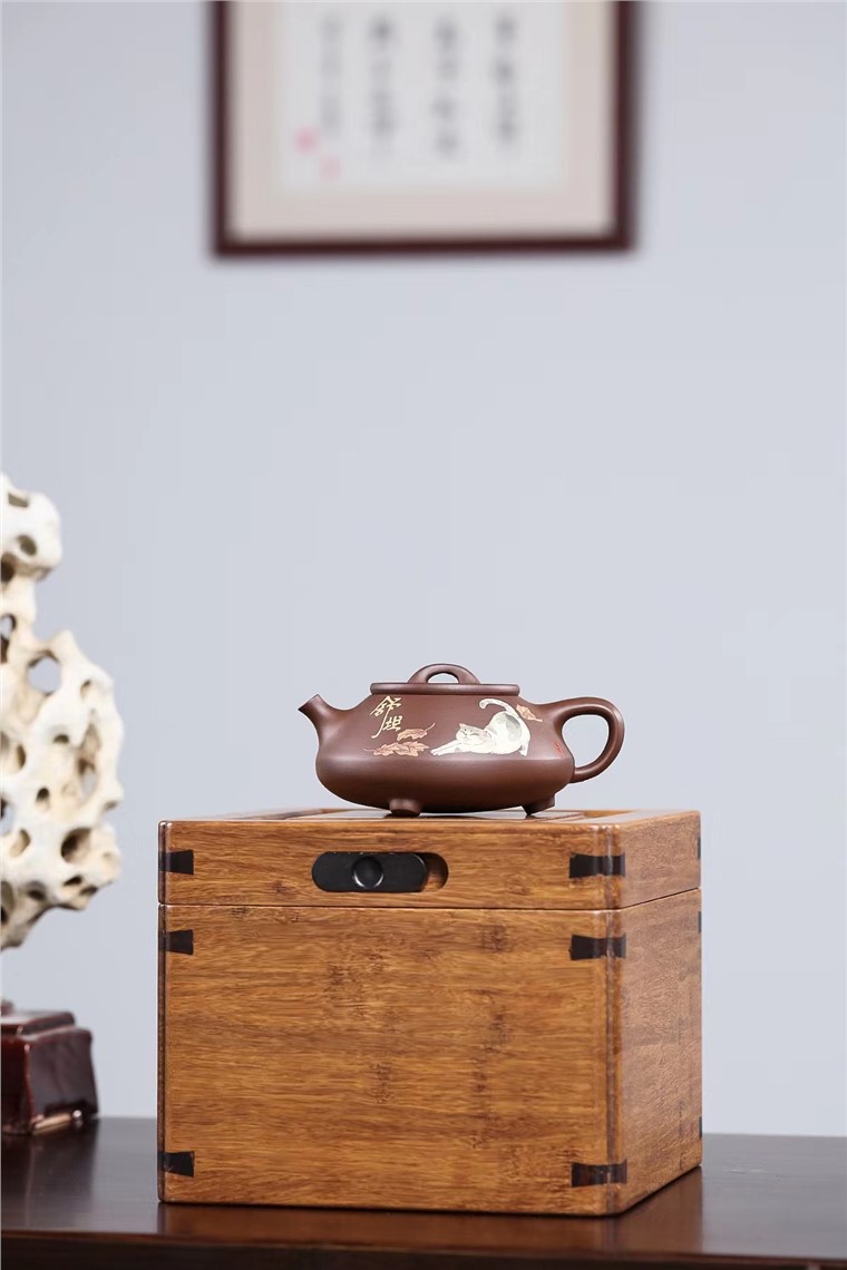杨菲作品 三足憨瓢图片