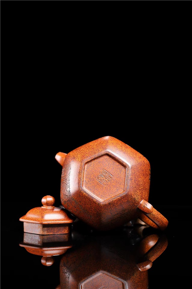 徐南作品 六方莲子